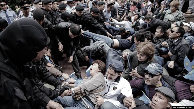 Uyan Kazakistan!: "Men Oyandım"