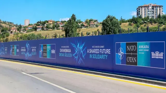 NATO Ankara Zirvesi: Anakronik Bir Örgüte Kalp Masajı