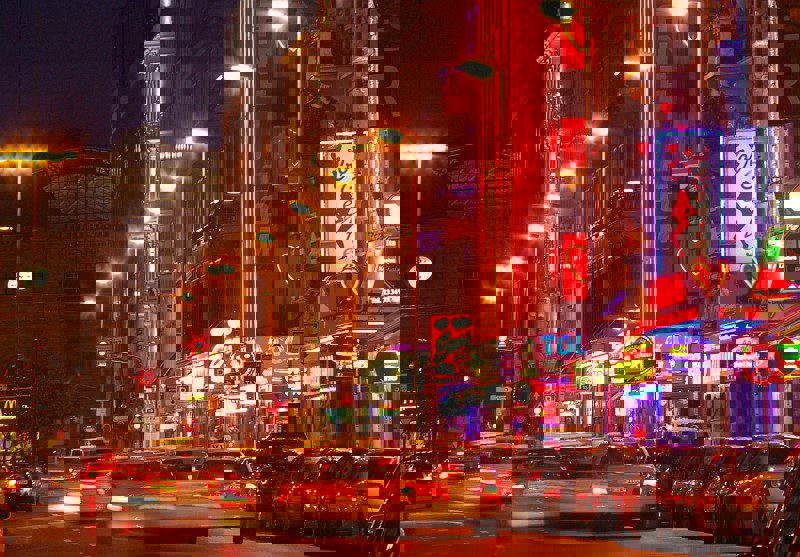 Kırmızı Lamba Altında: Metin Turan’ın Frankfurt’u