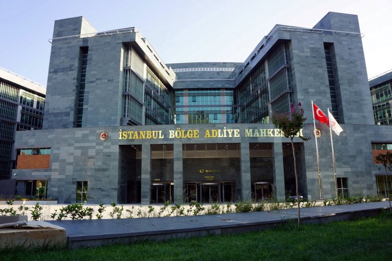 Bir Anlatı Mücadelesi: Hukuk