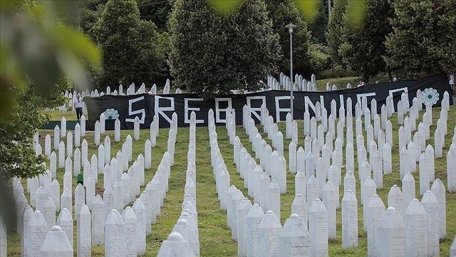 Srebrenitsa Soykırımı Vesilesiyle Hafıza ve Hatırlama Pratikleri